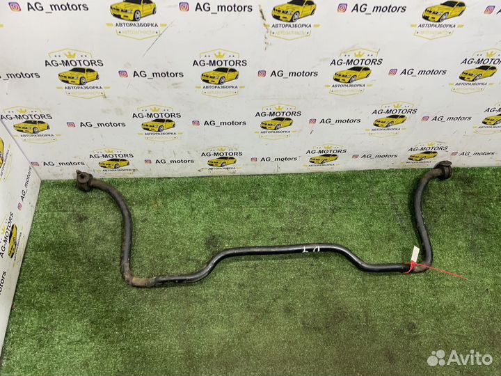 Стабилизатор передний Volkswagen Passat