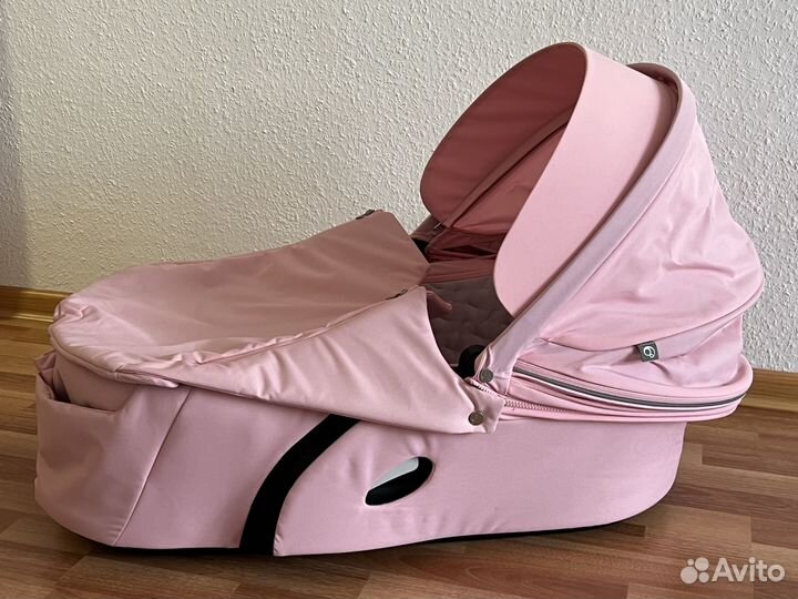 Коляска Stokke xplory v6