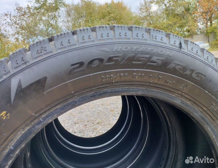 Pirelli Ice Zero 205/55 R16 94T