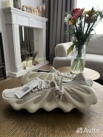 Кроссовки adidas