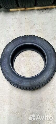 Goodyear UltraGrip 500 SUV 215/65 R16 98T