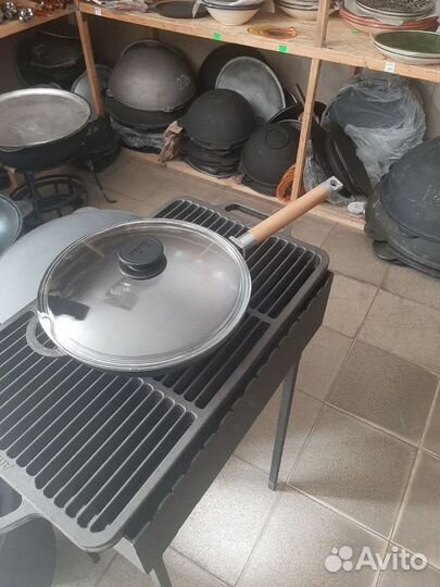 Сковорода чугунная