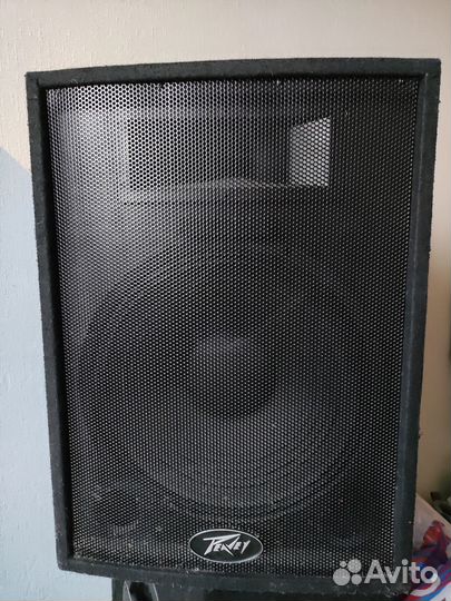 Колонки Peavey 15 Pro