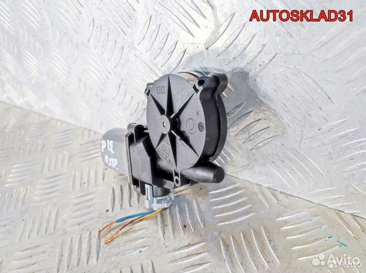 Моторчик стеклоподъемника п/п Nissan Primera P12E