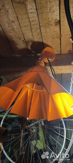 Люстра пластиковая