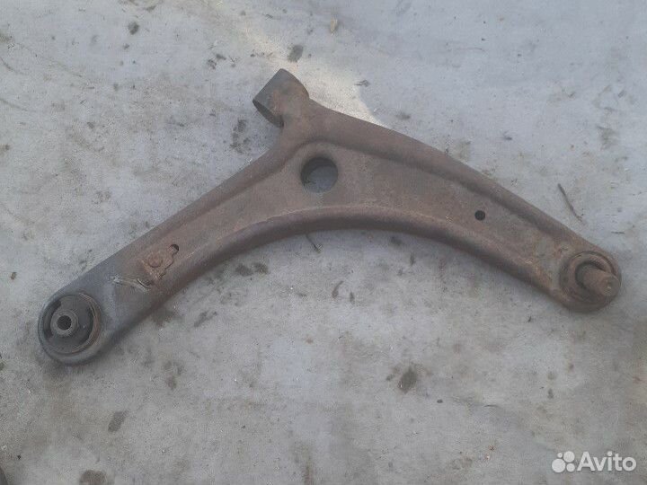 Рычаг передний Mitsubishi Outlander XL