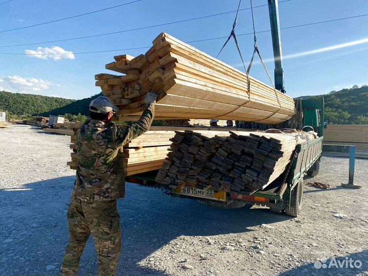 Доска обрезная 50х100х6000. Пиломатериалы