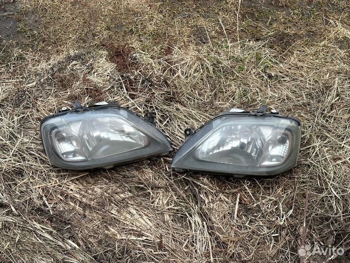 Фары на renault logan 1