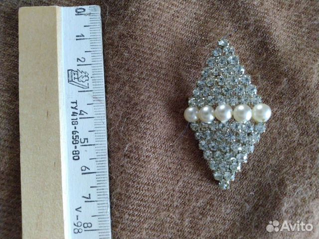 Брошь винтажная. Чехия