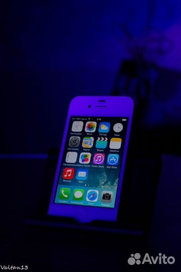 iPhone 4S, 8 ГБ