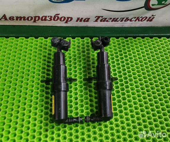 Форсунка омывателя фар Skoda Octavia A5 1Z0955965A