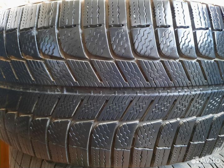 Michelin X-Ice 245/45 R18