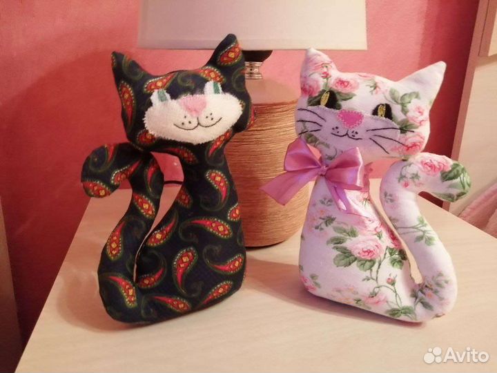 Декоративные кошечки, игрушки ручной работы