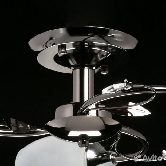 Люстра металл и стекло на кухню современная