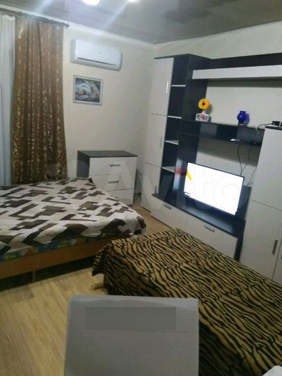 2-к. квартира, 100 м², 1/1 эт.