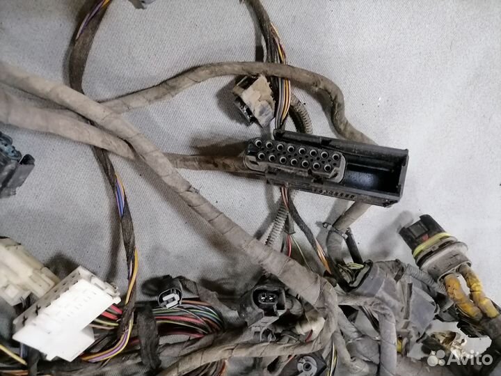 Проводка подкапот.Mercedes A2205404805 W220 1999