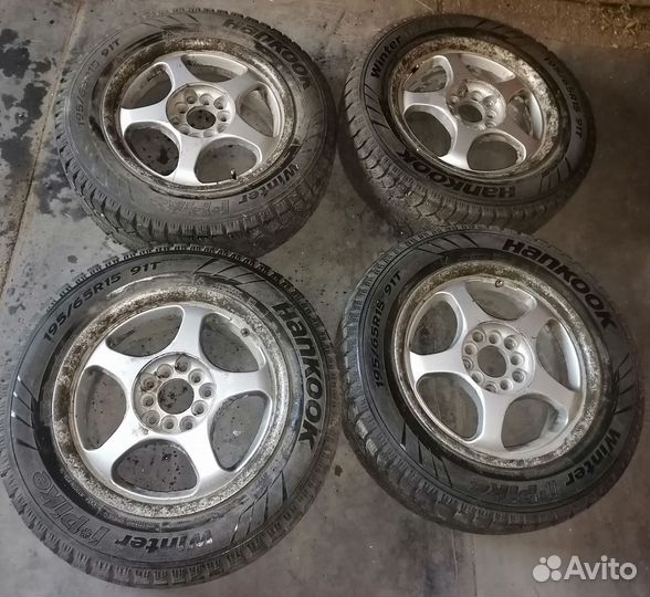 Hankook Winter I'Pike 195/65 R15