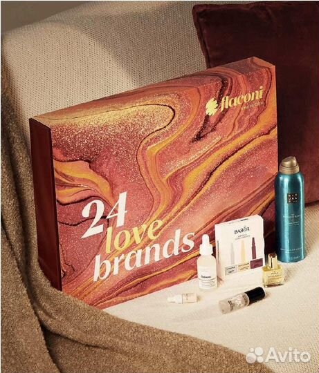 Адвент календарь 2023-2024 от магазина Flaconi