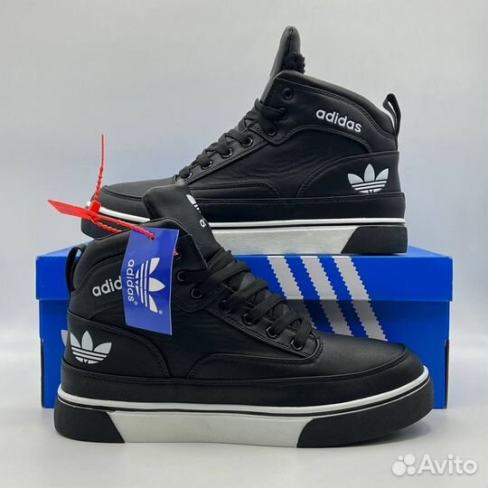 Ботинки Adidas с мехом