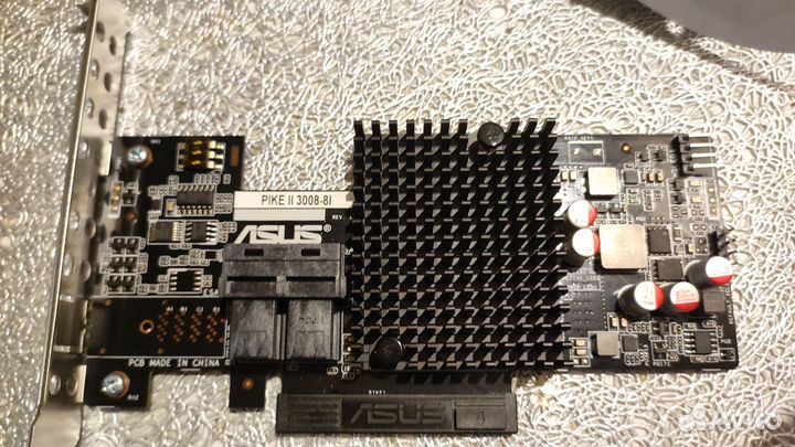 Raid-контроллер Asus pike II 3008-8I SAS-3 12 Гб/с
