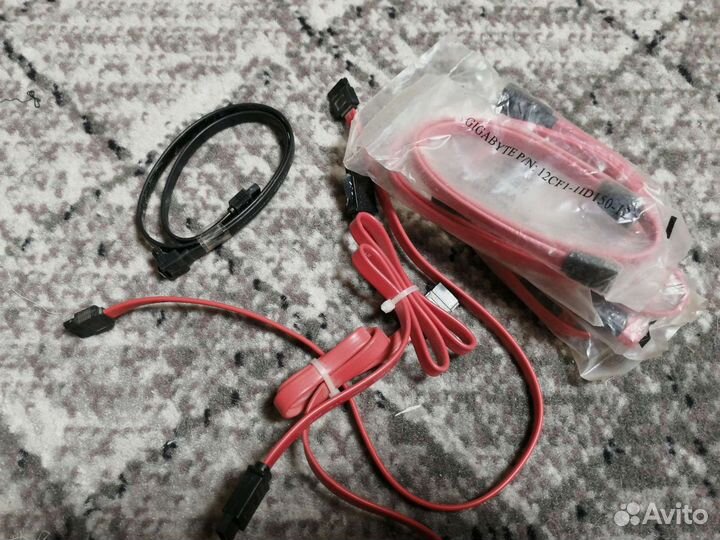 Кабель переходник molex - SATA