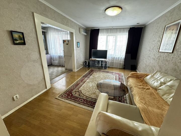 3-к. квартира, 110 м², 4/10 эт.