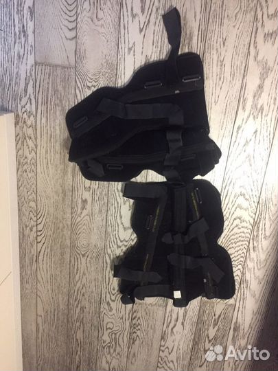 Коленный Ортез