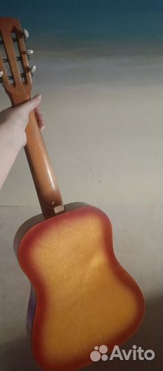 Гитара маленькая (детская) пр. Луначарского