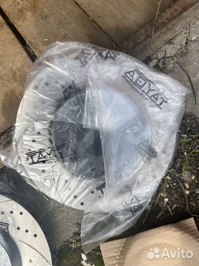 Диски тормазные перфорираваные Mazda Cx-7