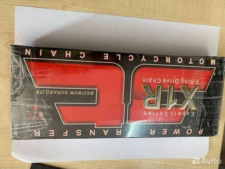 Цепь для мотоциклов объемом до 800 JT 530X1R 110зв