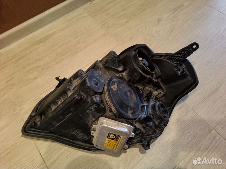 Фара Cadillac BLS ксенон (с блоком)