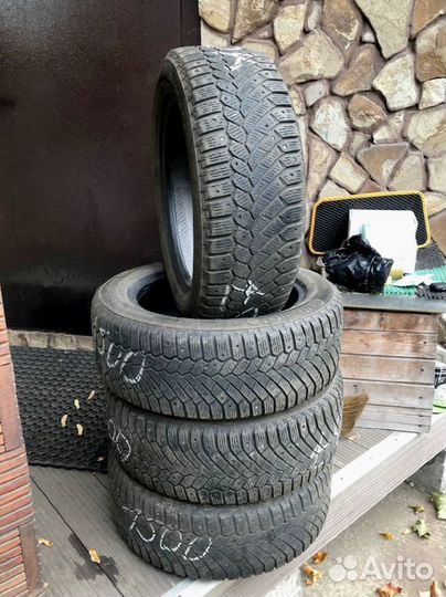 Continental ContiIceContact 205/55 R16 23F