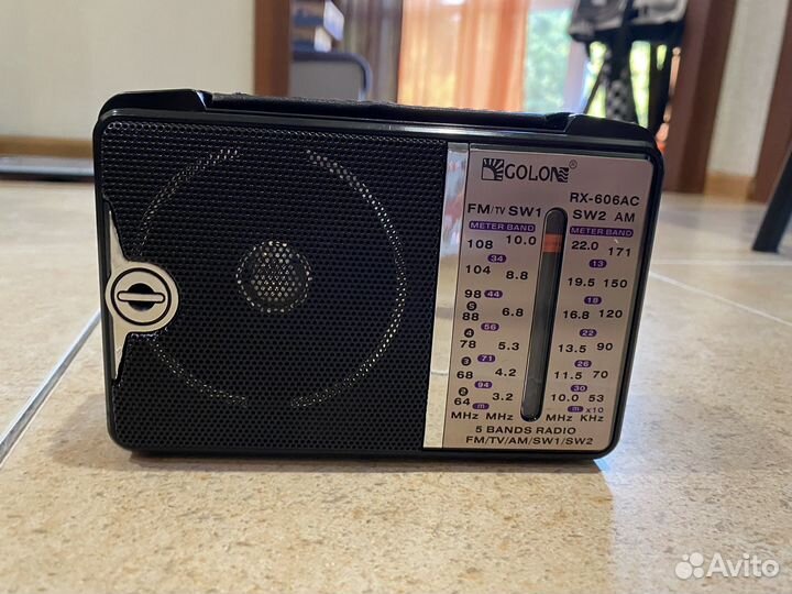 Радиоприемник в стиле ретро