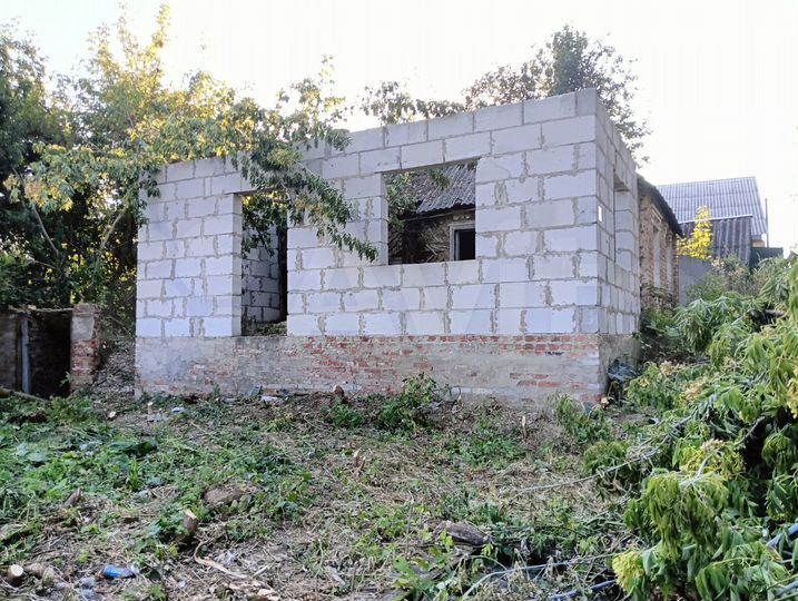 Дом 42 м² на участке 3,2 га