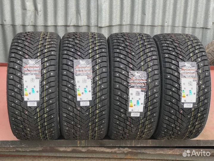Arivo Ice Claw ARW7 255/35 R19