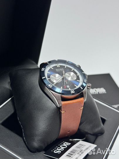 Часы мужские Hugo Boss HB1513860 кожаный ремешок