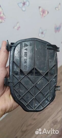 Задняя крышка на фару Porsche Cayenne 957