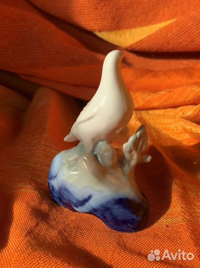 Голубь статуэтка Дулево 1957 г