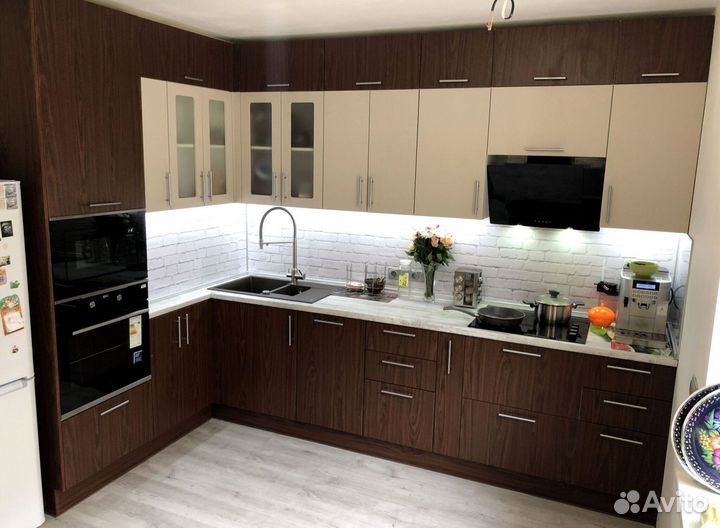 Кухонный гарнитур Модена на заказ