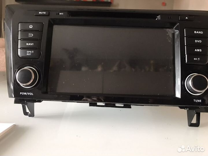 Автомобильная мультимедийная навигационная система