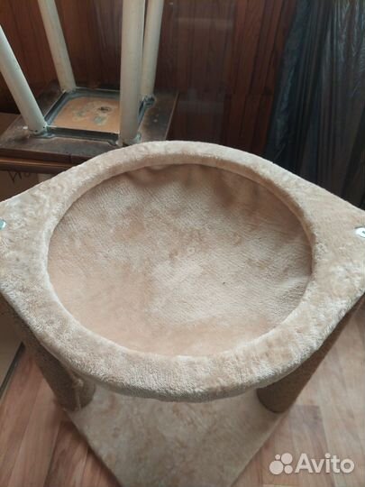 Когтеточка с домиком