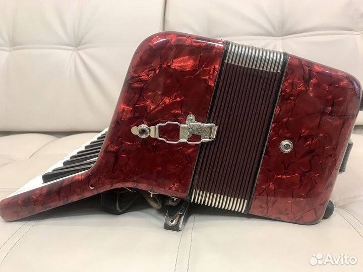 Немецкий трофейный аккордеон weltmeister 3 4