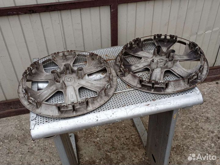 Renault Megane 3 Колпак декоративный R15