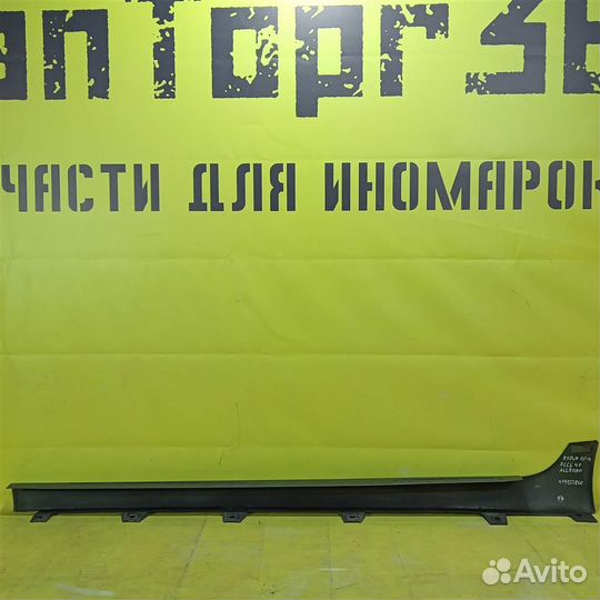 Накладка на порог правая Audi A6 Allroad quattro