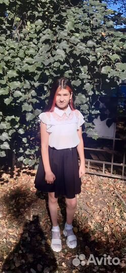 Продам блузку 140-150