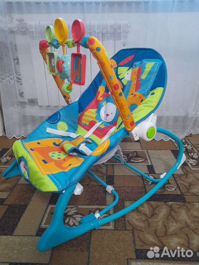 Шезлонг детский новый