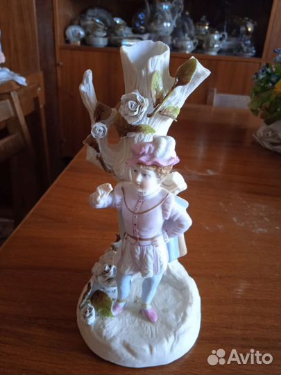 Фарфоровая карандашница или вазочка