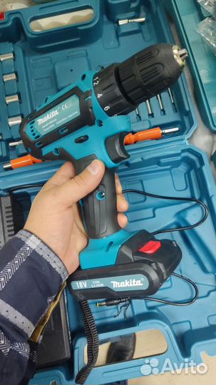 Шуруповерт makita 18v