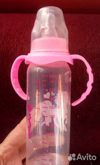 Бутылка новая и ниблер для кормления