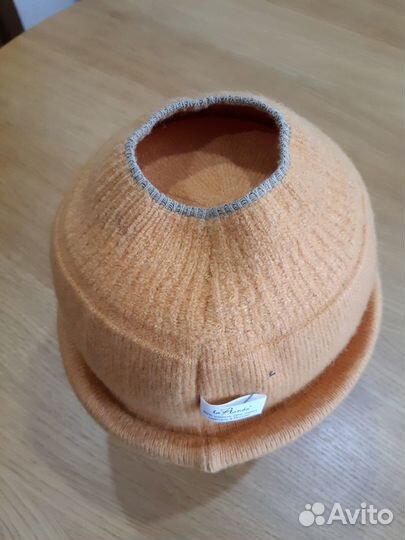 Шляпка женская, шерстяная, теплая